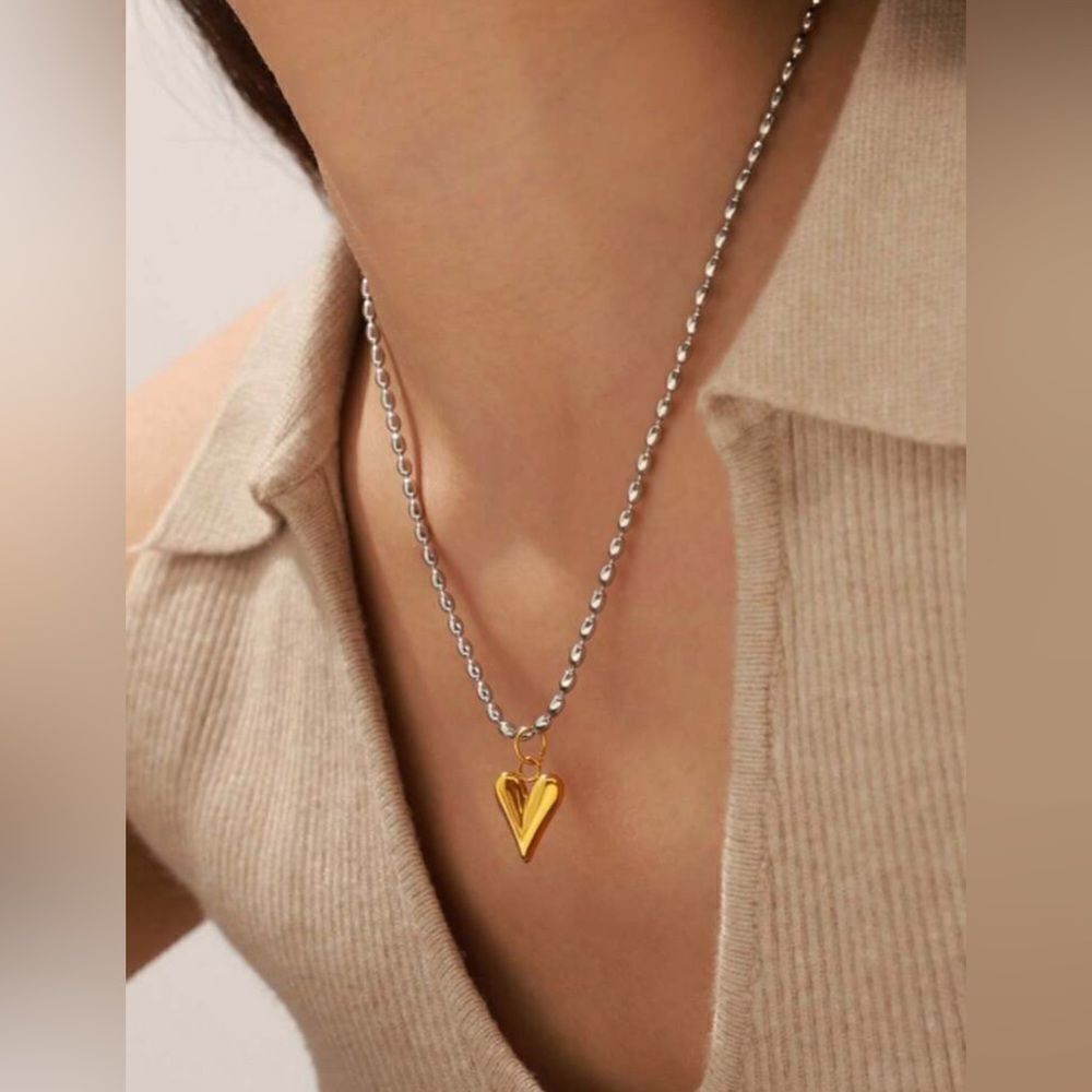 heart two tone necklace A703